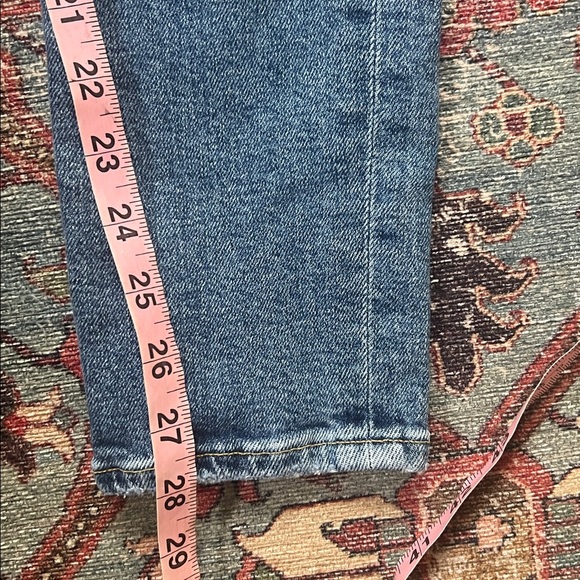 Agolde Pinch Waist Skinny Jeans Size 26 A165B-1256
Cut 54666 - Picture 7 of 11